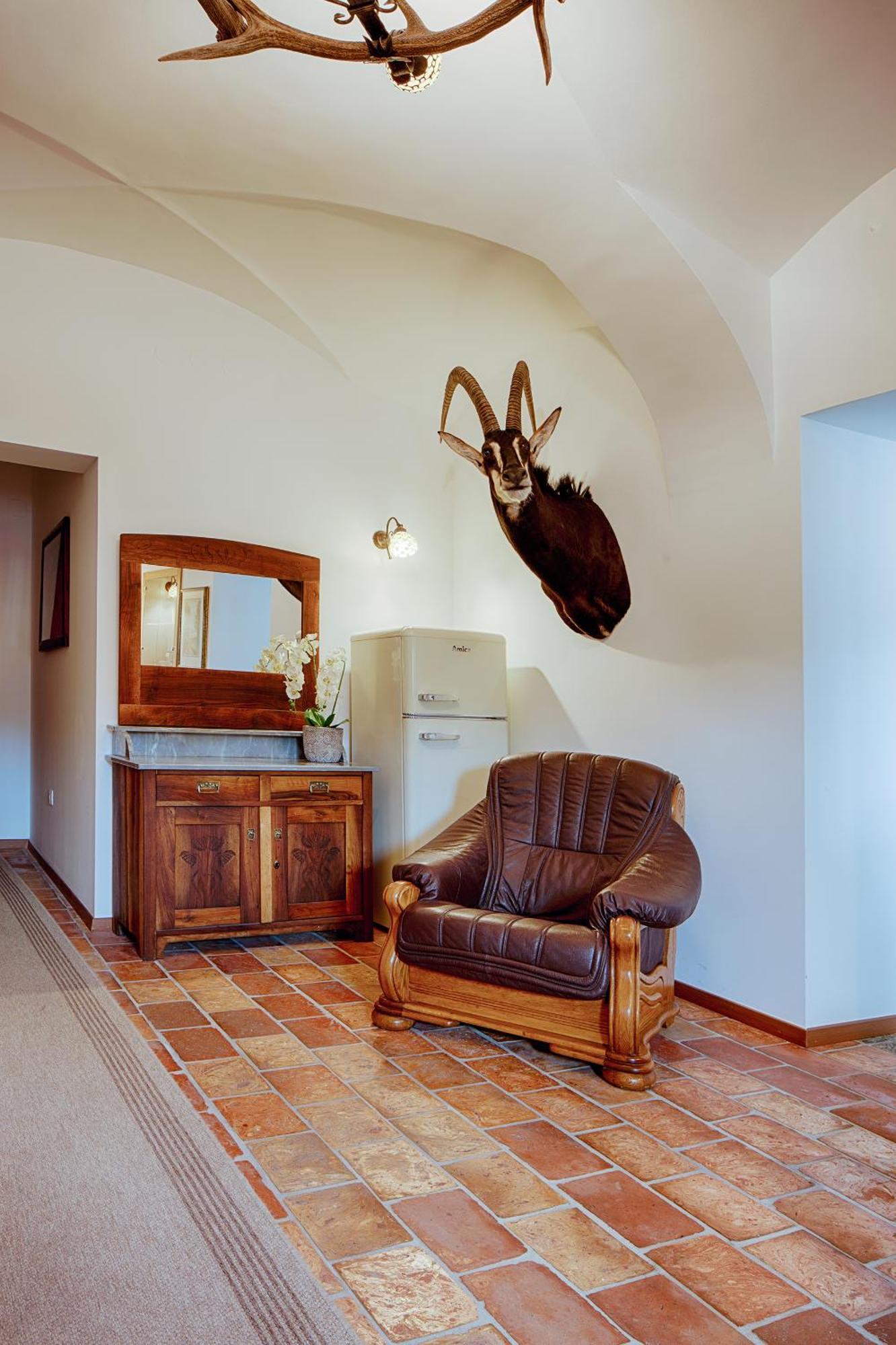 Guesthouse Tursic Vrhnika Dış mekan fotoğraf