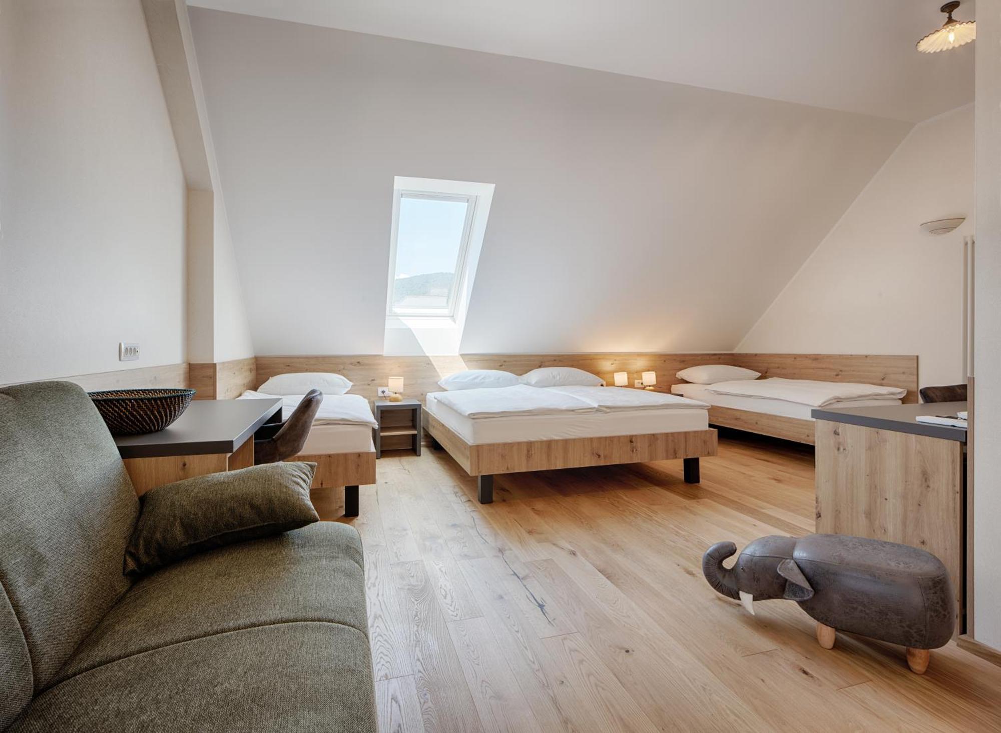 Guesthouse Tursic Vrhnika Dış mekan fotoğraf